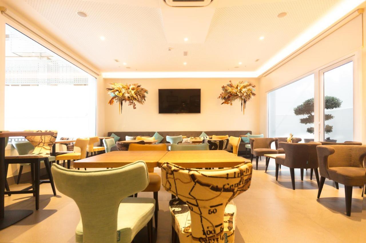 Urban A+++ Hotel Трес Кантос Экстерьер фото