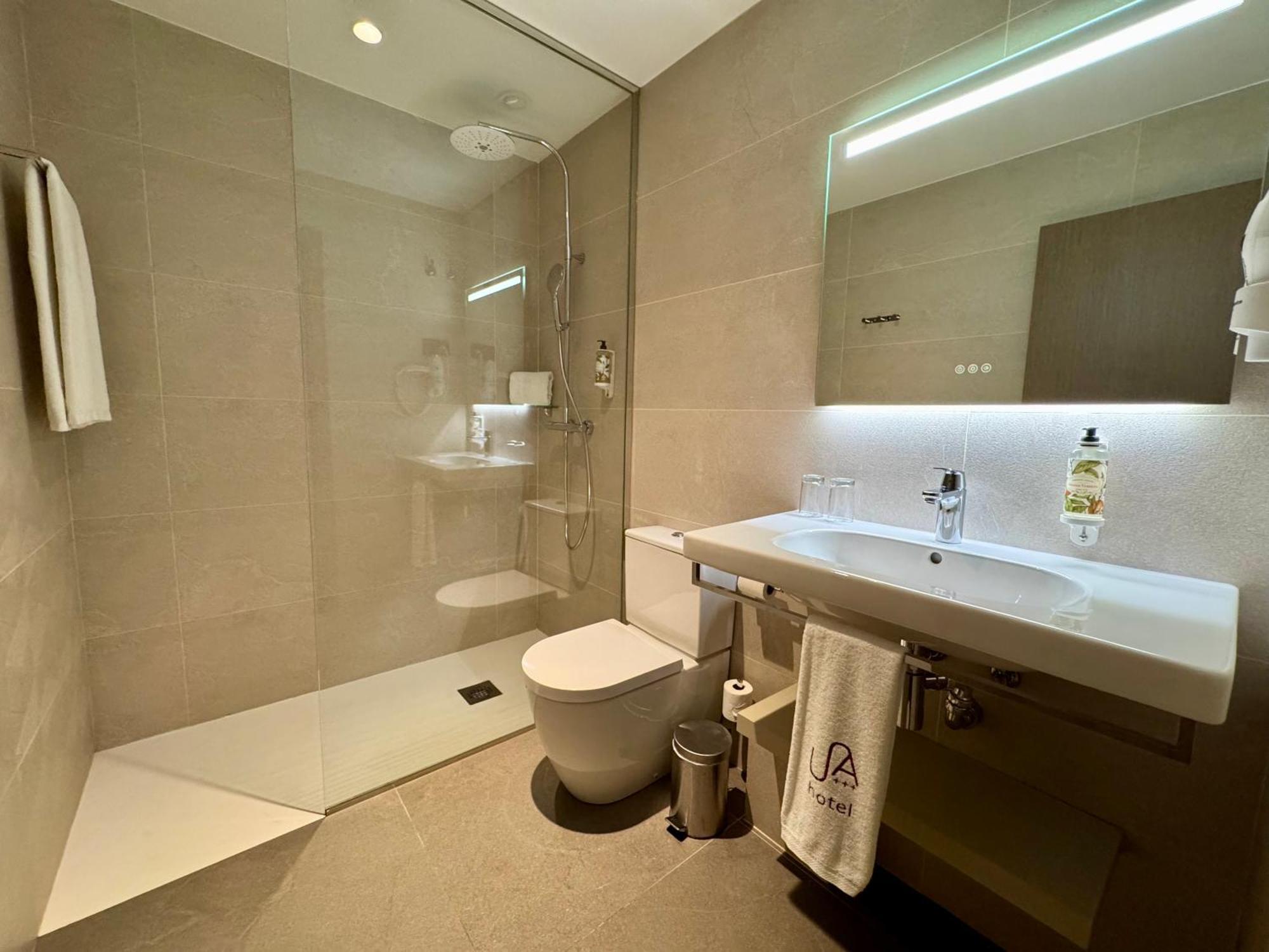 Urban A+++ Hotel Трес Кантос Экстерьер фото