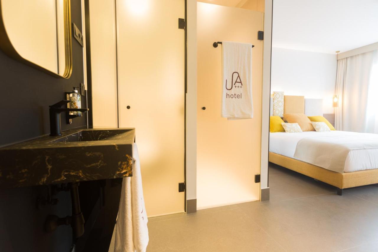 Urban A+++ Hotel Трес Кантос Экстерьер фото